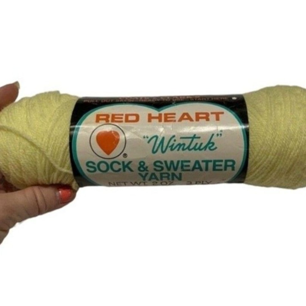 Red Heart Wintuk Sock & Sweater Yarn 224 Baby Yellow 3 Ply 2oz Vintage‎ Orlon